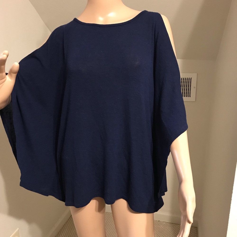 Cold Shoulder Navy blue top